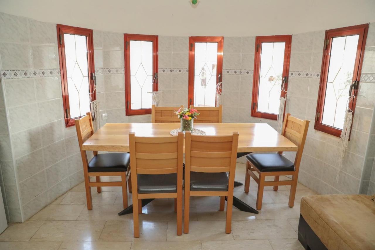 Appartamento Valentine House Deir Hanna Esterno foto