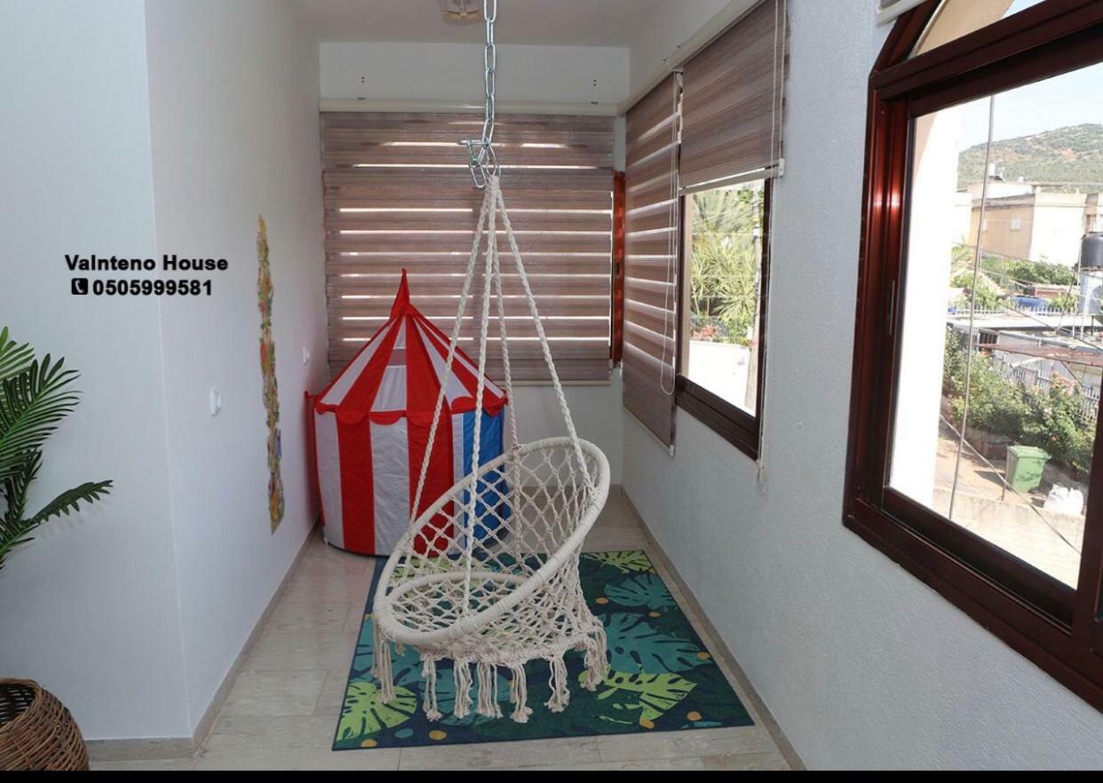 Appartamento Valentine House Deir Hanna Esterno foto