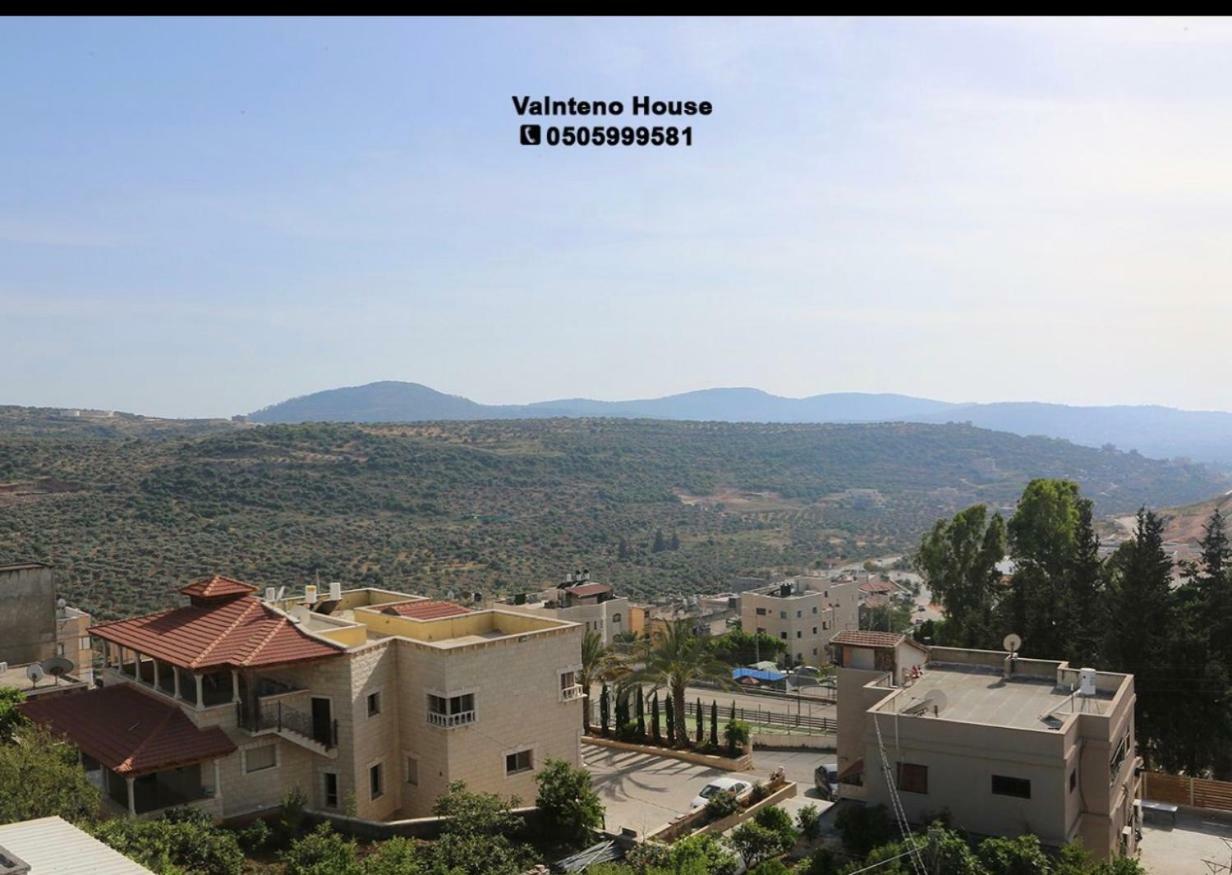 Appartamento Valentine House Deir Hanna Esterno foto